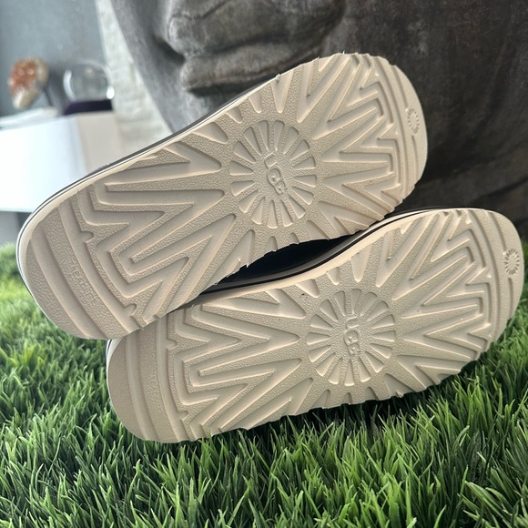 UGG Australia Platform Sneaker Shoes Leather Blue Navy Purple suede size US 7 - Picture 9 of 11